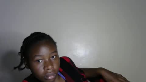 novaah online show from February 5, 1:09 am