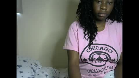 Snapshot of novaah chatting on October 22, 8:28 am novaah online show from October 22, 8:28 am