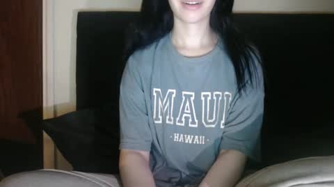 Olivia online show from April 15, 8:28 am