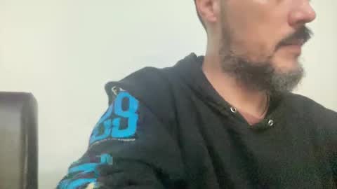 novioalto_______ online show from December 16, 11:50 pm