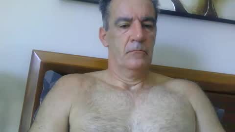 nudeisbest_123 online show from February 1, 3:14 am