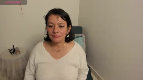 nuit_rose online show from March 16, 5:44 am