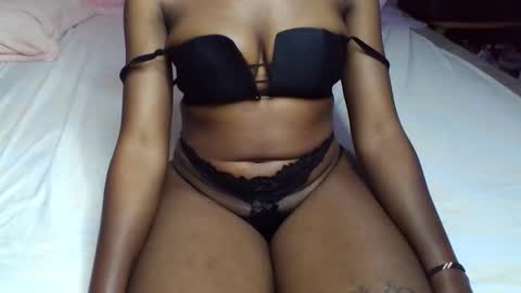 nukshypipi online show from April 8, 10:18 am