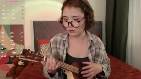 Erica online show from April 4, 5:20 pm