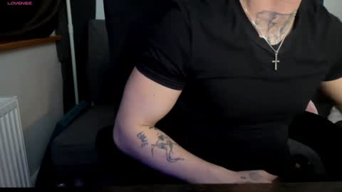 numalsi online show from December 20, 5:40 pm