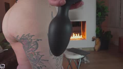 Nury Forero online show from November 10, 11:40 pm