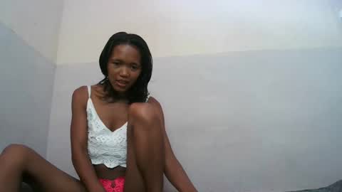 nympholinha online show from February 14, 8:21 am