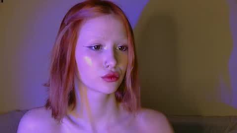 nyra_thira online show from October 25, 4:57 am