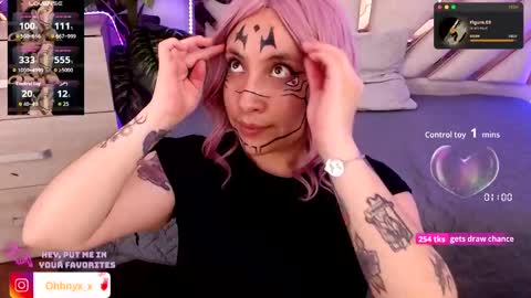 Alex   .    online show from September 19, 12:48 am