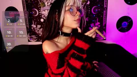 nyx murtualer online show from April 15, 2:15 am