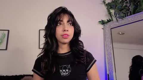 Snapshot of nyx_nayla chatting on October 14, 3:09 am online show from October 14, 3:09 am