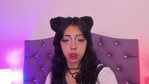 Snapshot of nyx_nayla chatting on January 25, 10:19 am online show from January 25, 10:19 am