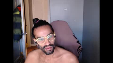 o0st0ned0o online show from February 4, 8:28 pm