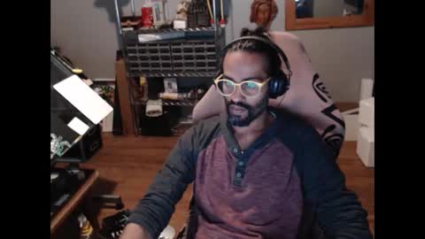 o0st0ned0o online show from February 15, 10:22 am
