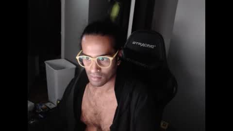 o0st0ned0o online show from December 31, 12:46 pm