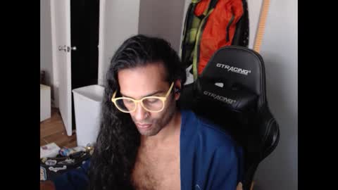 o0st0ned0o online show from January 7, 3:54 pm