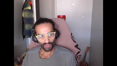o0st0ned0o online show from February 1, 2:45 pm