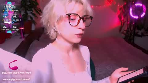 Moonlight online show from October 1, 10:36 am