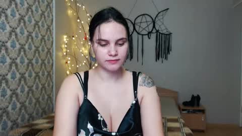 Beatrix online show from November 9, 9:06 pm