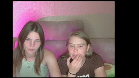 Snapshot of obsos_2 chatting on September 15, 5:58 pm DeXsa online show from September 15, 5:58 pm