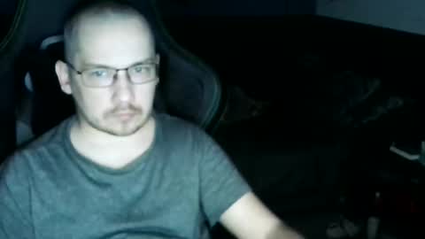 ocelhena online show from January 28, 6:39 pm