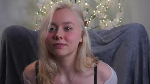 Alice online show from November 6, 9:18 pm