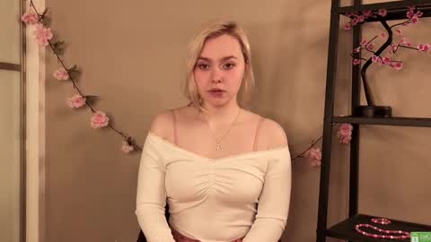 Alice online show from October 14, 9:07 pm