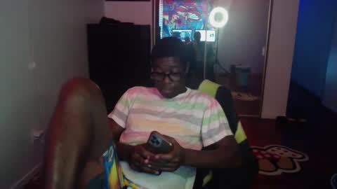 Money online show from December 13, 2:49 pm