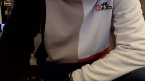 oggs48 online show from November 13, 10:18 am