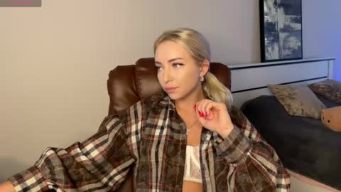 Emma online show from June 8, 3:18 am