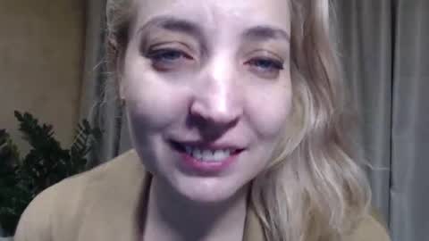 Mari online show from November 20, 6:49 pm