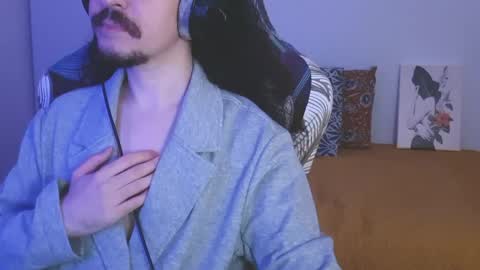 okako online show from April 13, 8:40 am