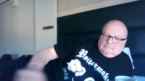 old_fkrr_ online show from April 13, 8:40 am