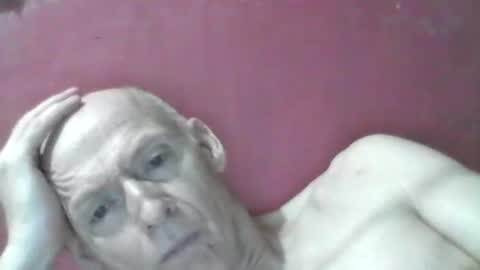 oldbuthorny62 online show from January 10, 2:06 am