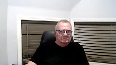 oldguybigd online show from October 1, 4:55 am