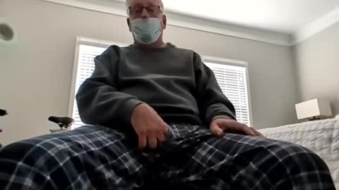 oldsubman online show from December 4, 2:05 pm