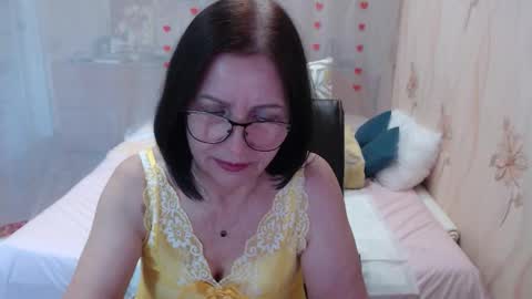 OlgaHottie online show from November 20, 2:21 am