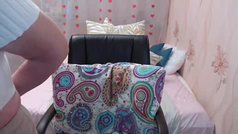 OlgaHottie online show from November 27, 11:34 pm
