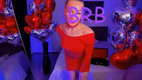 Snapshot of oliva_candy chatting on February 18, 5:42 pm oliva_candy online show from February 18, 5:42 pm