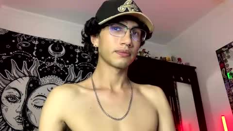 Oliver fast online show from November 19, 6:35 am