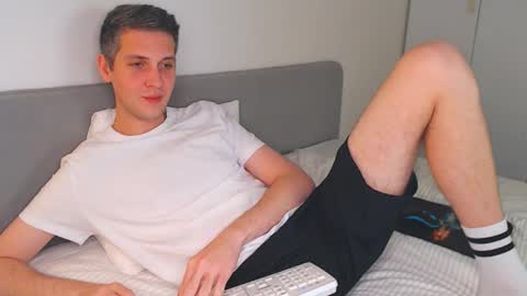 Oliver online show from November 5, 5:37 pm