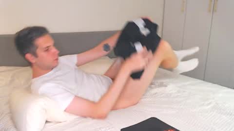 Oliver online show from September 15, 6:09 pm