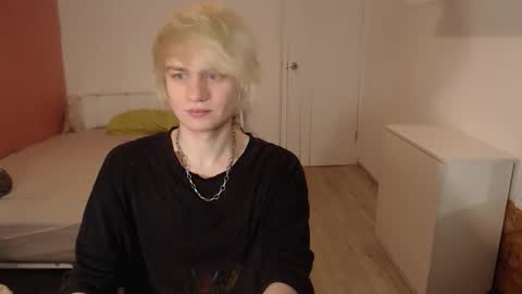 Oliver online show from November 27, 2:08 am