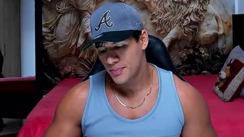 oliver_tommy online show from November 24, 11:47 pm