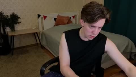 Oliver Evans online show from December 14, 4:19 am