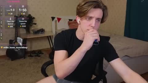 Oliver Evans online show from February 26, 11:52 pm