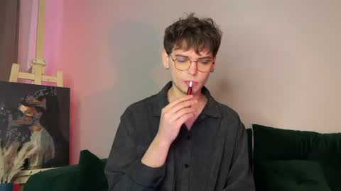 oliverlawrence online show from July 20, 3:20 am