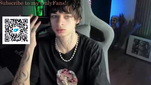 oliverrgroove online show from November 19, 5:18 am