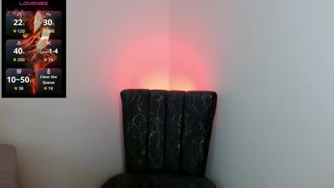 oliver saint online show from March 9, 2:16 am