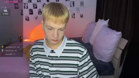 oliver online show from October 23, 1:45 pm